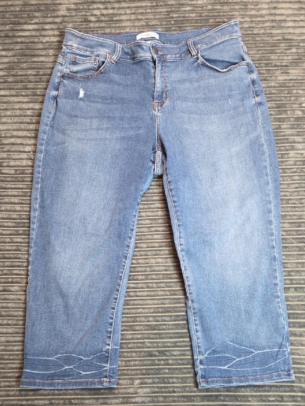 Lane Bryant Medium Blue Cropped Denim Jeans